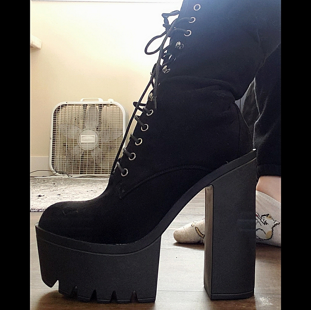 Iron Fist suede platform boot creature ofthe night - Picture 3 of 7